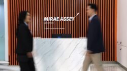 Arus Asing Terancam Berubah, Mirae Asset Soroti Peluang Selektif di Saham Komoditas