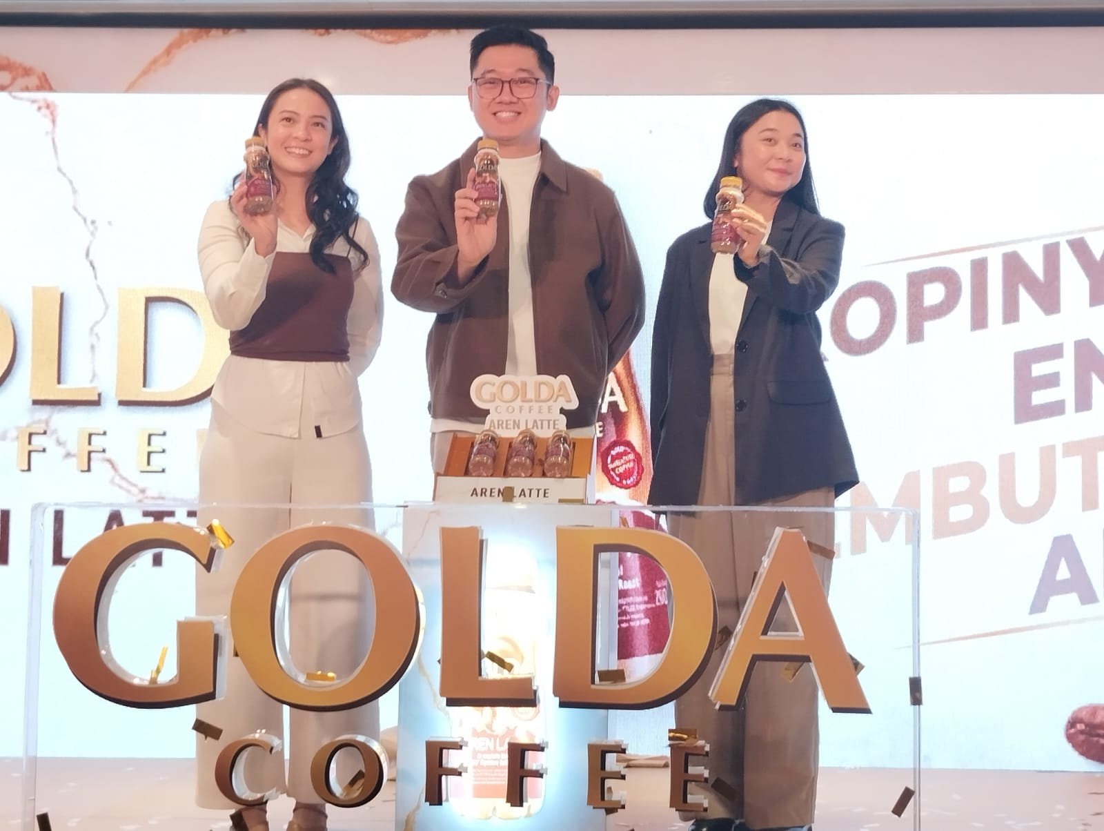 WINGS Food memperluas portofolio minuman kopi siap minum (ready to drink/RTD) melalui peluncuran GOLDA Coffee Aren Latte(Foto: ombenk/warta7)